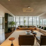 Apartamento à venda com 4 suítes em Vila Cordeiro, São Paulo, SP