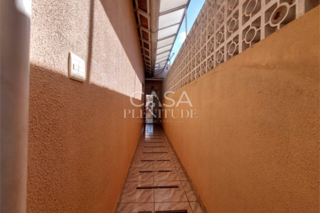 Casa Térrea à venda com 3 quartos em Vila Augusta, Sorocaba, SP