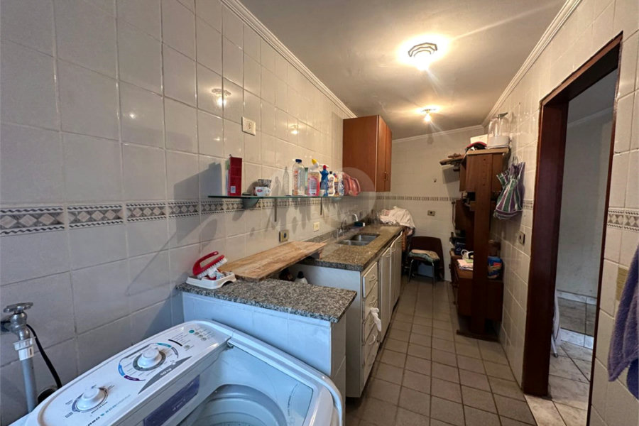 Sobrado à venda com 4 quartos, sendo 1 suíte, em Parque Novo Mundo, São Paulo, SP