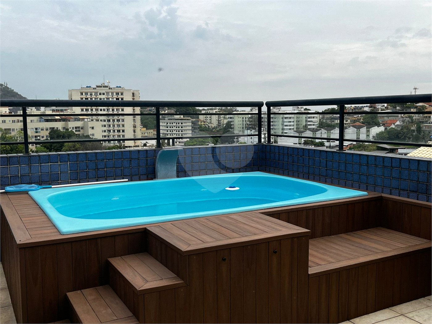 Duplex à venda com 2 quartos, sendo 1 suíte, em Pechincha, Rio de Janeiro, RJ