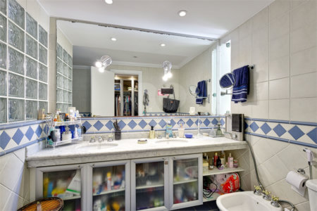 Casa à venda com 4 suítes no condomínio Conjunto Residencial São Benedito, São Paulo - SP