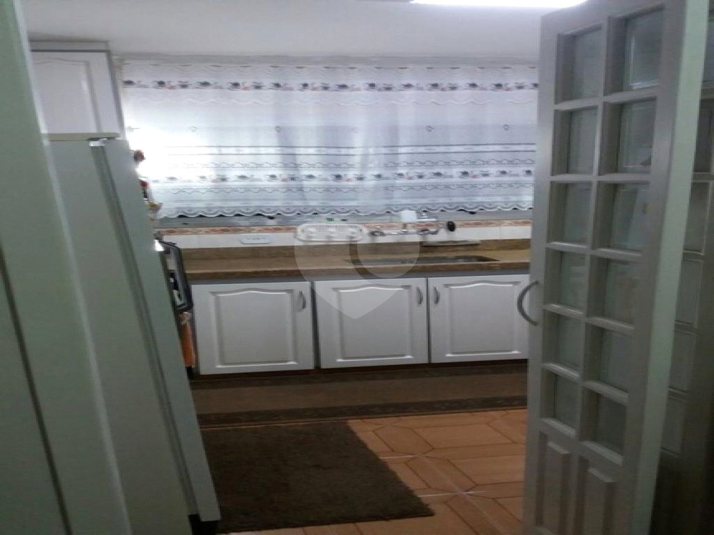Casa à venda com 3 quartos, sendo 1 suíte,  no condomínio Alameda do Eucaliptos, São Paulo - SP