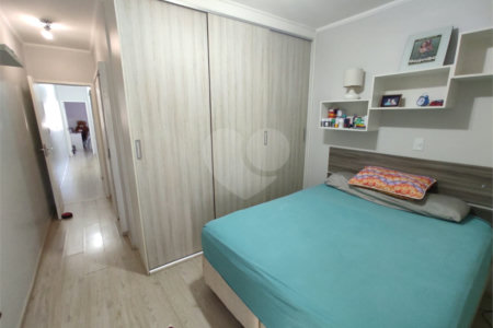 Sobrado à venda com 3 quartos, sendo 1 suíte, em Vila Ema, São Paulo, SP