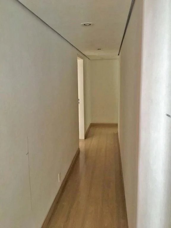 Apartamento para alugar com 4 quartos, sendo 3 suítes, em Jardim Londrina, São Paulo, SP
