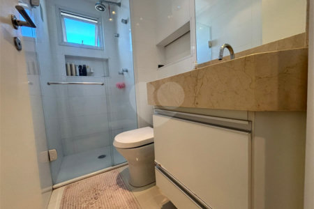 Apartamento à venda com 3 quartos, sendo 1 suíte,  em Santo Amaro, São Paulo, SP