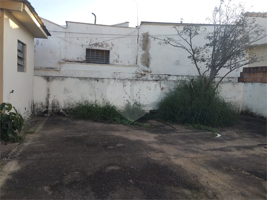 Casa Térrea à venda com 3 quartos, sendo 1 suíte, em Vila Xavier (vila Xavier), Araraquara, SP