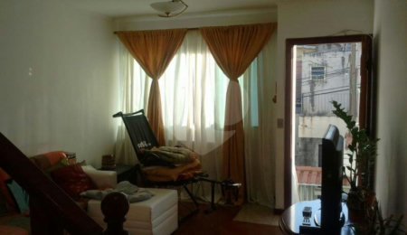 Casa à venda com 2 suítes no condomínio Travessa Nair,3, São Paulo - SP