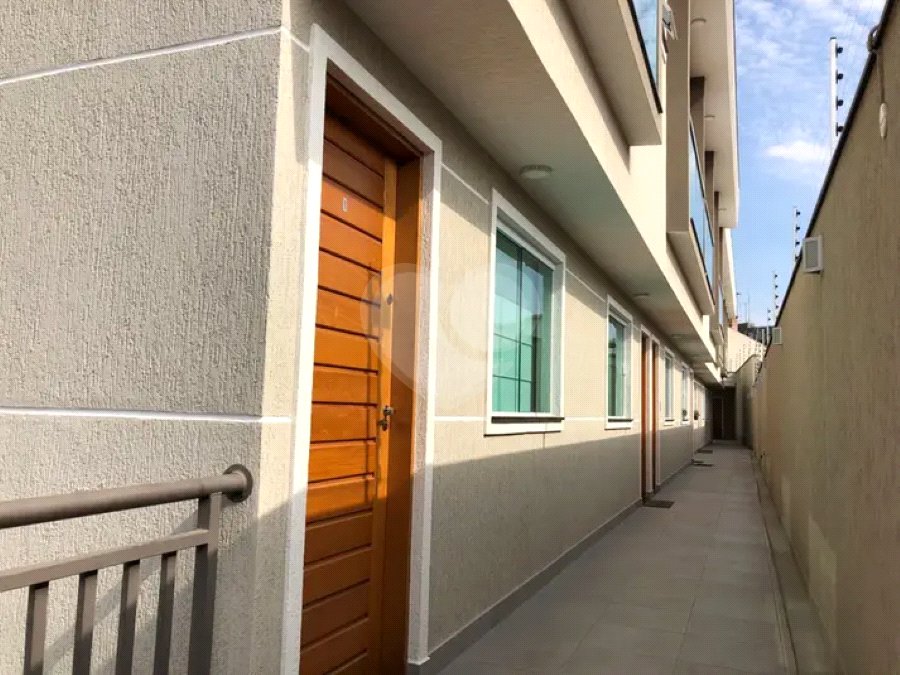 Casa à venda com 2 suítes no condomínio martinha, São Paulo - SP