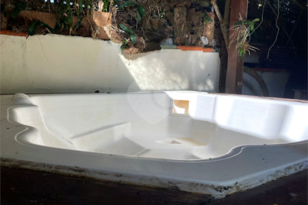Casa à venda com 6 quartos, sendo 4 suítes, em Canto, Armação dos Búzios, RJ