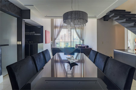 Apartamento à venda com 3 quartos, sendo 2 suítes,  em Cidade Monções, São Paulo, SP