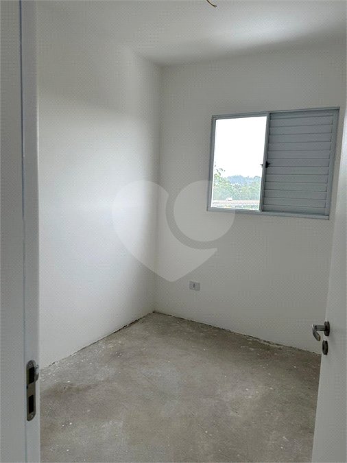 Casa à venda ou para alugar com 2 quartos no condomínio Residencial Caxangá 2, Suzano - SP