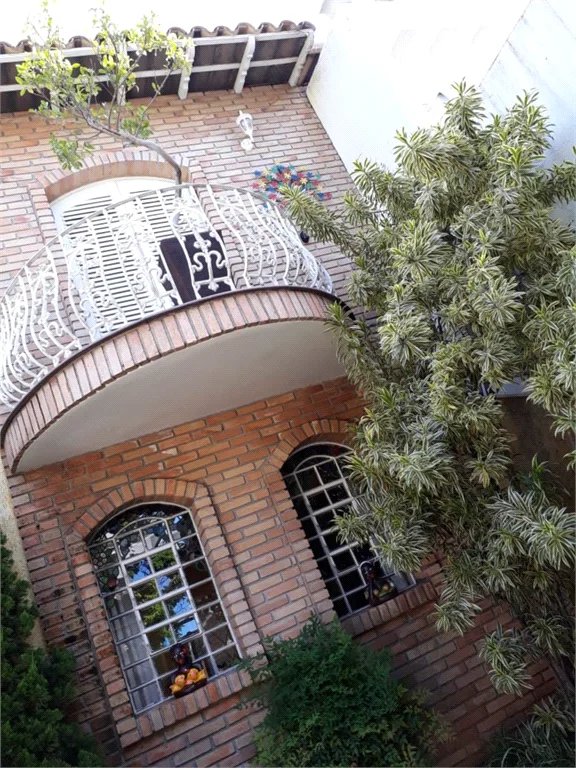 Sobrado à venda com 4 quartos, sendo 1 suíte, em Rio Pequeno, São Paulo, SP