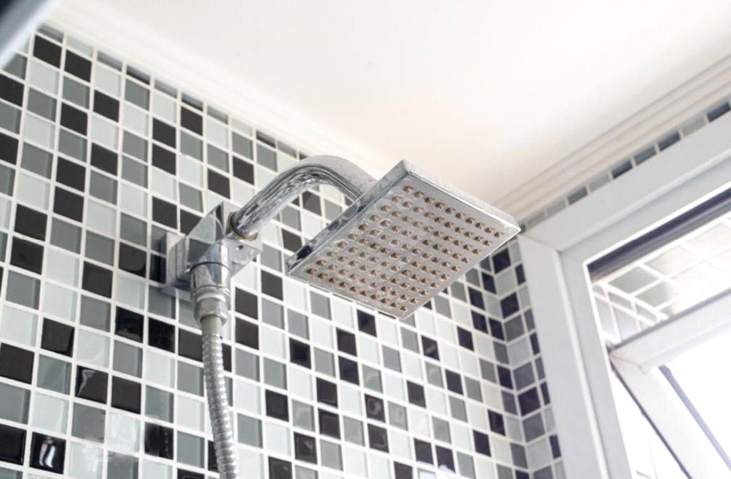 Apartamento à venda com 3 quartos, sendo 1 suíte,  em Vila Anastácio, São Paulo, SP