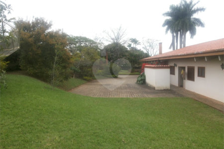 Casa à venda com 3 suítes no condomínio Acmti - Colinas do Mosteiro, Terras de Itaici e Recanto dos Pássaros, Indaiatuba - SP