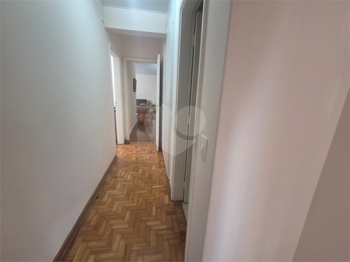 Apartamento à venda com 3 quartos, sendo 1 suíte, em Itaim Bibi, São Paulo, SP