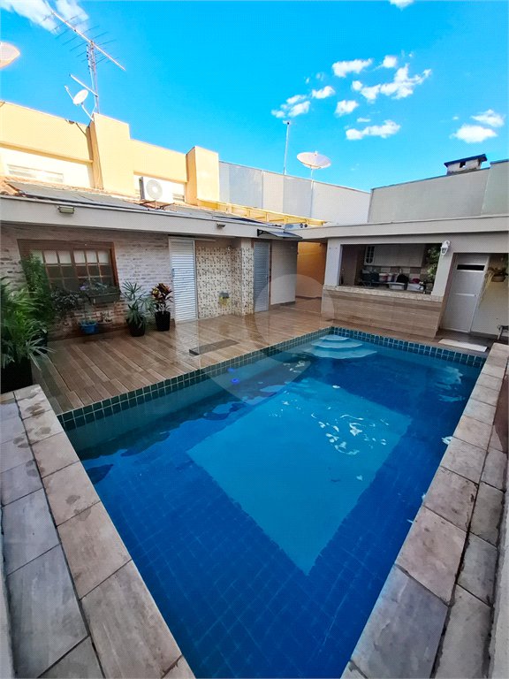 Casa à venda com 3 quartos, sendo 1 suíte, em Jardim São Luiz, Ribeirão Preto, SP