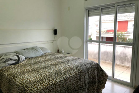 Casa à venda com 3 suítes no condomínio Aldeia da Mata, Votorantim - SP