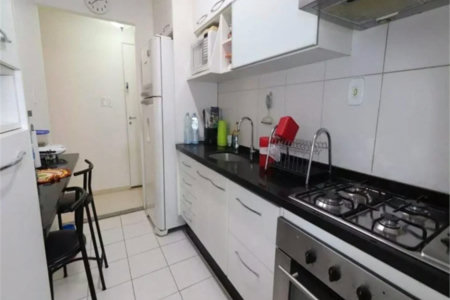 Apartamento à venda com 3 quartos, sendo 1 suíte, em Vila Andrade, São Paulo, SP