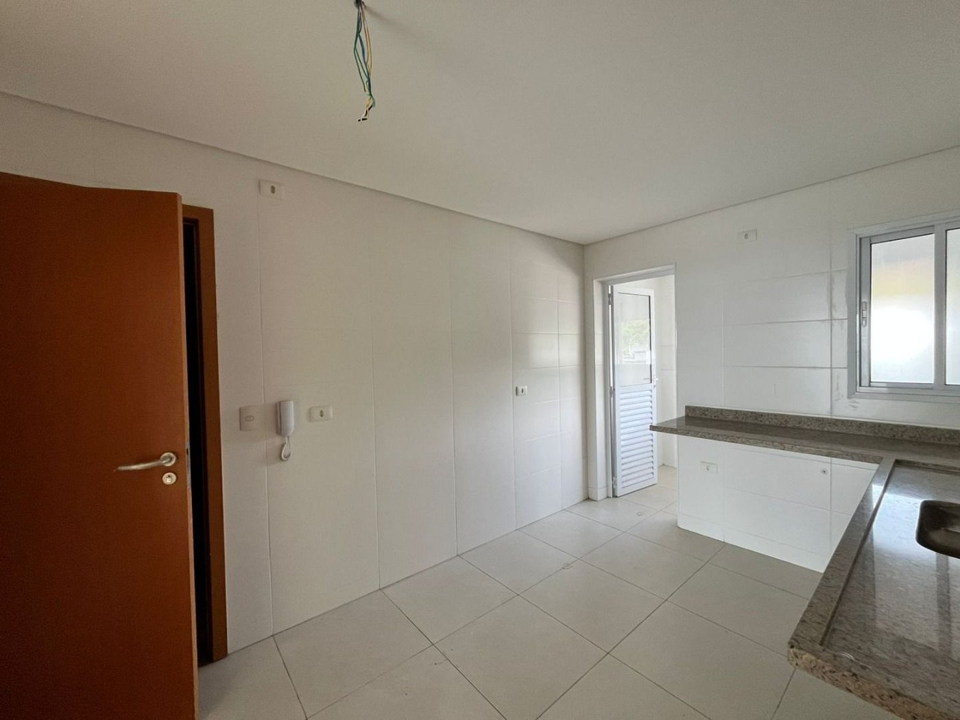 Cobertura com 3 dormitórios à venda, 270 m² por R$ 2.890.000,00 - Barra Funda - Guarujá/SP