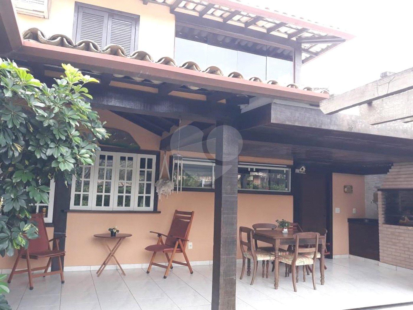 Casa em condomínio à venda com 2 quartos, sendo 1 suíte,  em Portal da Ferradura, Armação dos Búzios, RJ