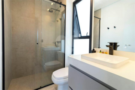 Apartamento à venda com 3 quartos, sendo 2 suítes, em Pinheiros, São Paulo, SP