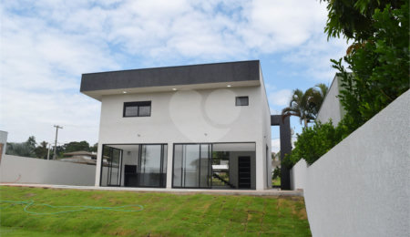 Casa à venda com 4 suítes em Condomínio Residencial Shamballa II, Atibaia, SP