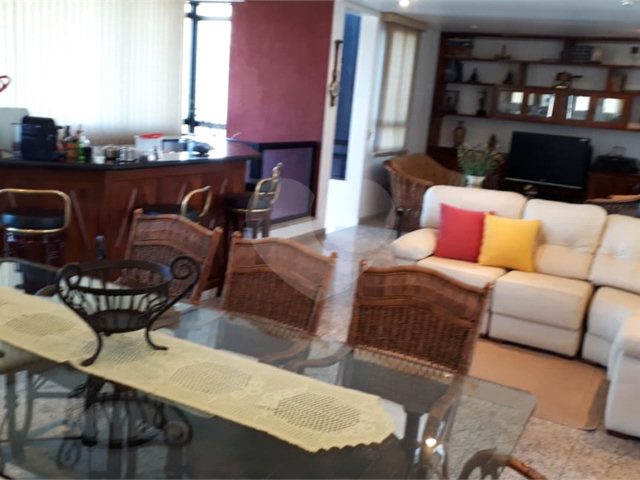 Cobertura à venda com 4 quartos, sendo 3 suítes,  em Santana, São Paulo, SP