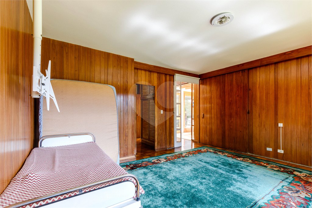 Casa Térrea à venda com 4 quartos, sendo 1 suíte, em Chácara Monte Alegre, São Paulo, SP