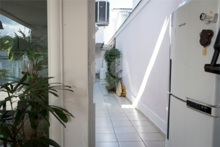 Casa à venda ou para alugar com 4 quartos, sendo 3 suítes, no condomínio Associação Vivendas do Sol, Rio de Janeiro - RJ