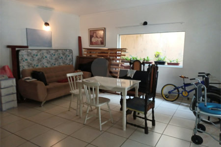 Sobrado à venda com 4 quartos, sendo 2 suítes, em Vila Medeiros, São Paulo, SP