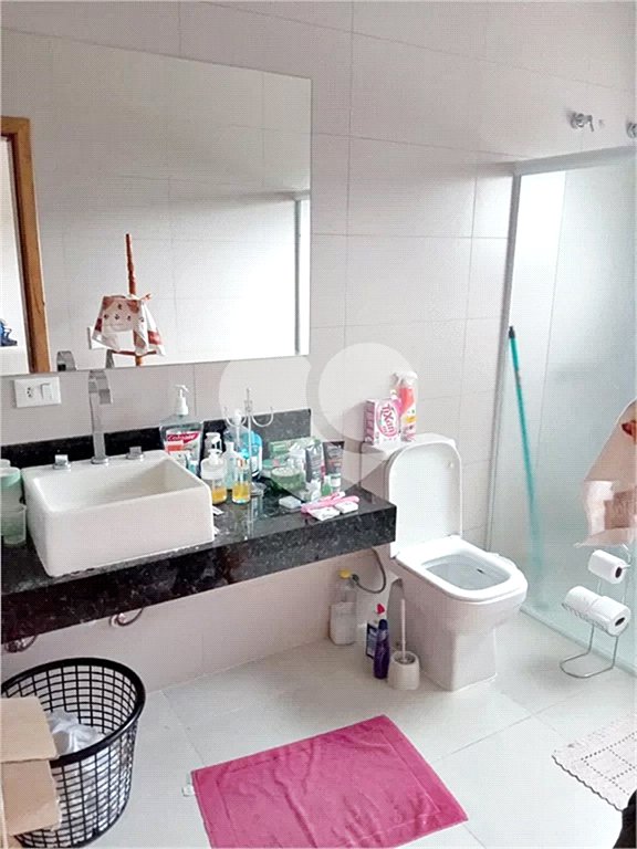 Casa à venda com 4 quartos, sendo 3 suítes, no condomínio Residencial Ecologico da Cantareira, Mairiporã - SP