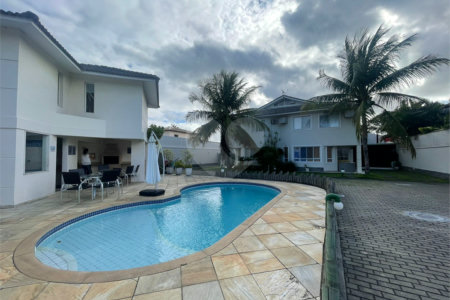 Casa em condomínio à venda com 5 quartos, sendo 2 suítes,  em Bosque de Geribá, Armação dos Búzios, RJ