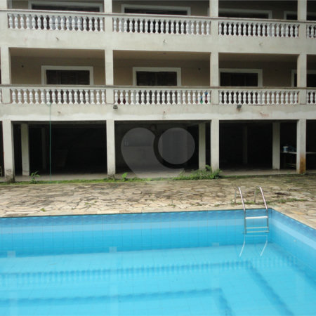Sobrado à venda com 9 quartos, sendo 7 suítes,  em Parque Morumbi, Mogi das Cruzes, SP