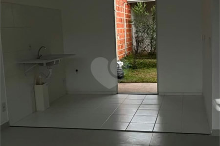 Casa à venda com 2 quartos no condomínio Alea, Iperó - SP