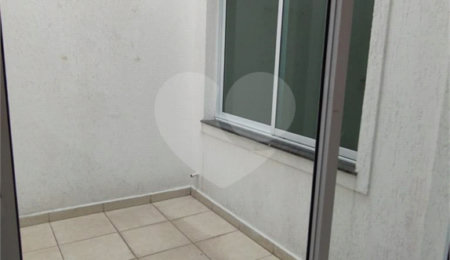 Sobrado à venda com 3 suítes em Água Fria, São Paulo, SP