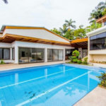 Casa Térrea à venda com 5 suítes em Jardim Marajoara, São Paulo, SP