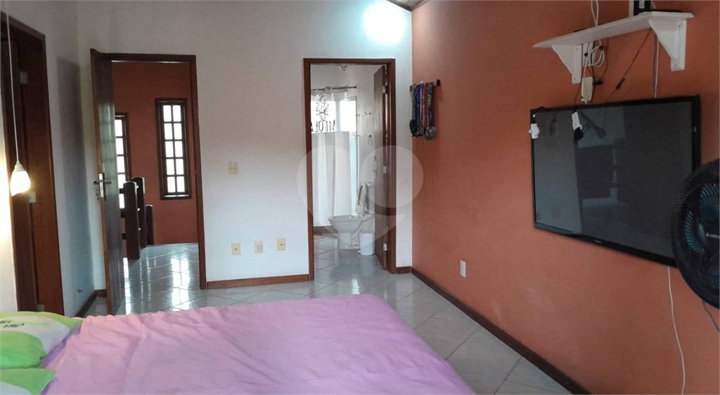 Casa à venda com 4 quartos, sendo 2 suítes, em Albatroz, Armação dos Búzios, RJ