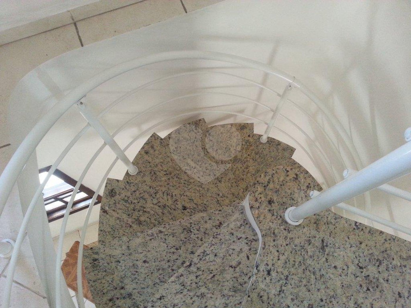 Sobrado à venda ou para alugar com 4 quartos, sendo 1 suíte, em Parada Inglesa, São Paulo, SP