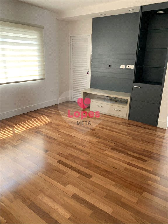 Casa para alugar com 4 suítes em Urbanova, São José dos Campos, SP