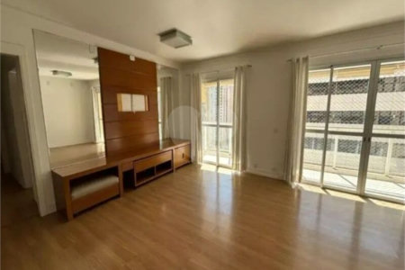 Apartamento à venda com 3 suítes em Vila Gomes Cardim, São Paulo, SP