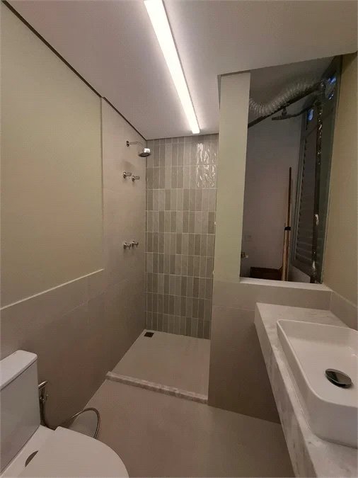 Apartamento à venda com 3 quartos, sendo 1 suíte, em Vila Andrade, São Paulo, SP