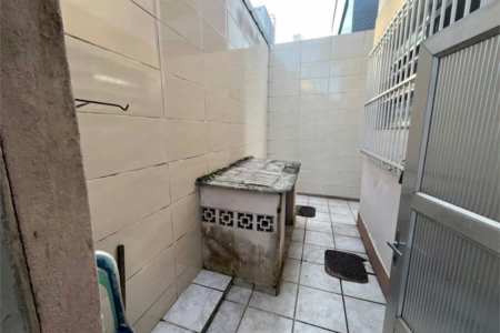 Casa com 5 dormitórios para alugar, 250 m² por R$ 10.630,00 - Ponta da Praia - Santos/SP