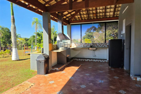 Terreno à venda no condomínio Village Araçoiaba, Araçoiaba da Serra - SP