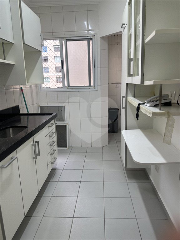 Apartamento à venda com 3 quartos, sendo 1 suíte, em Parque Residencial Aquarius, São José dos Campos, SP
