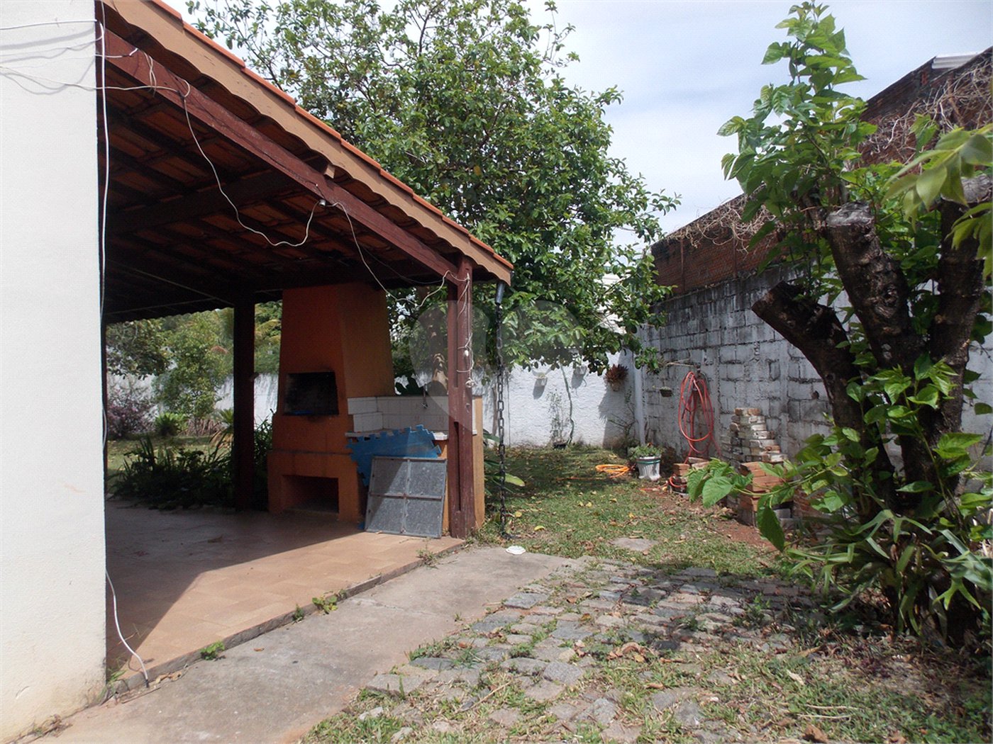 Casa à venda com 3 quartos, sendo 2 suítes, em Vila Helena, Atibaia, SP