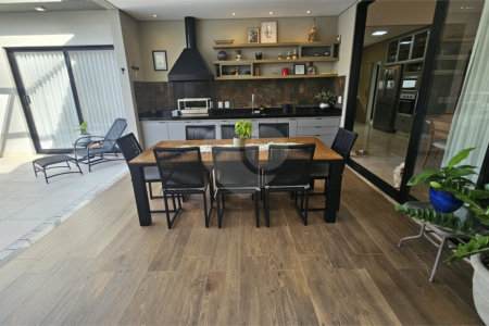 Casa à venda com 4 suítes no condomínio Residencial Helvetia Park, Indaiatuba - SP