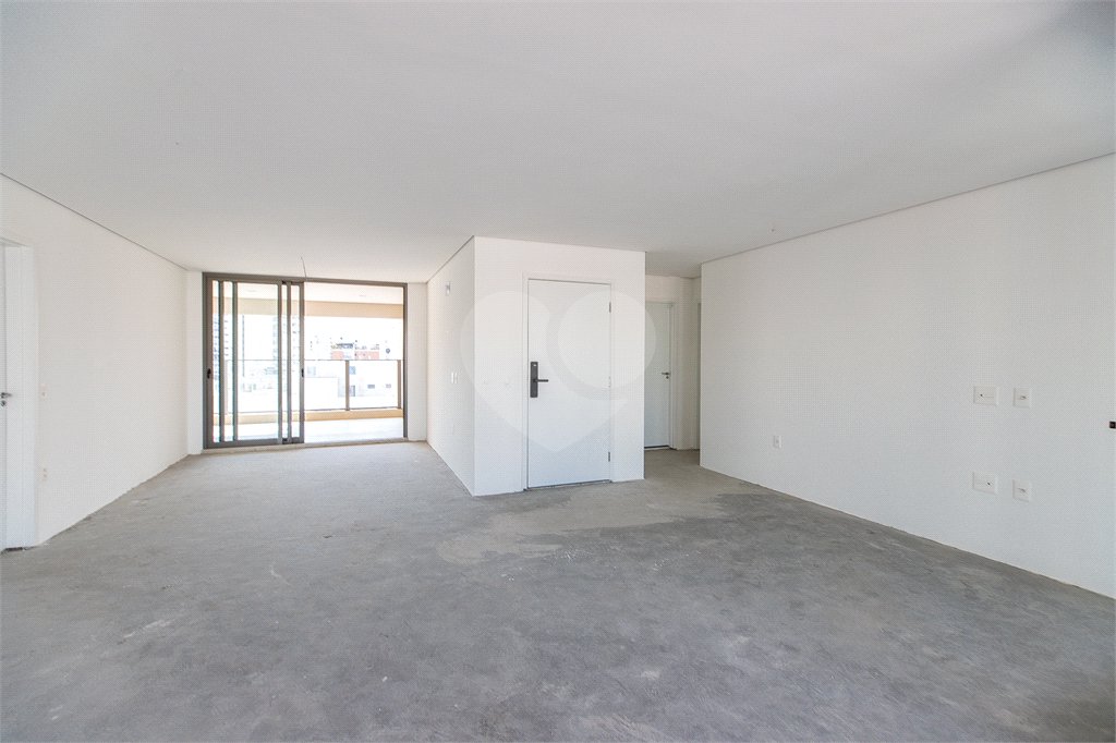 Apartamento à venda com 4 suítes em Campo Belo, São Paulo, SP