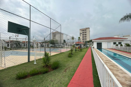 Casa à venda com 3 quartos, sendo 1 suíte, no condomínio Villagio DI Lucca, Sorocaba - SP