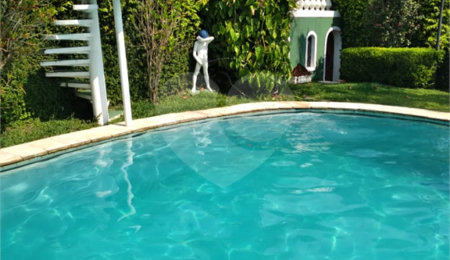 Casa à venda com 5 quartos, sendo 3 suítes,  em Serra da Cantareira, Mairiporã, SP