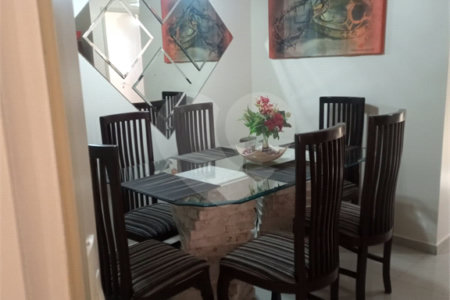 Apartamento à venda com 3 quartos, sendo 1 suíte,  em Saúde, São Paulo, SP